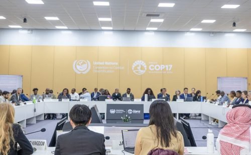 sala_de_reunioes_na_cop17.jpg