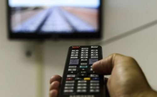 tv002.jpg