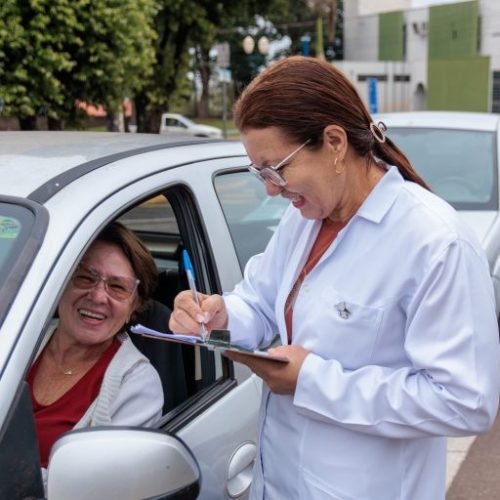 vacinacao-drive-thru-903-768x512.jpeg