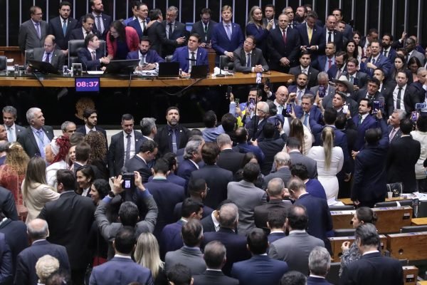 votacao_da_urgencia_da_anistia_-_bruno_spada_-_camara_dos_deputados.jpg